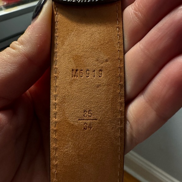 Louis Vuitton 💯Belt Size 85 - Picture 7 of 7